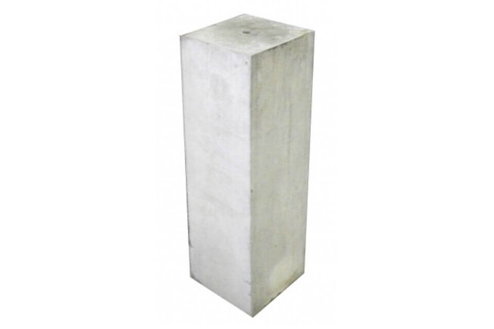 Betonpoer 15x15x50 cm met strakke rand